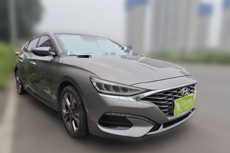 Used Hyundai Lafesta 2019 280TGDi Sport Edition China V Standard Front Right 45 Deg