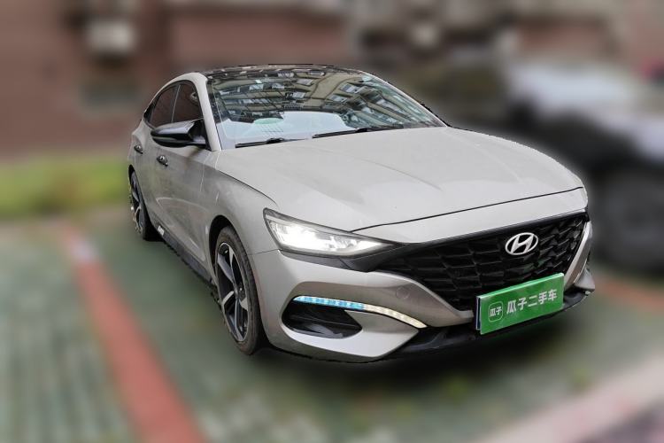 Used Hyundai Lafesta 2019 280TGDi Smart Speed Version China VI Standard Front Right 45 Deg