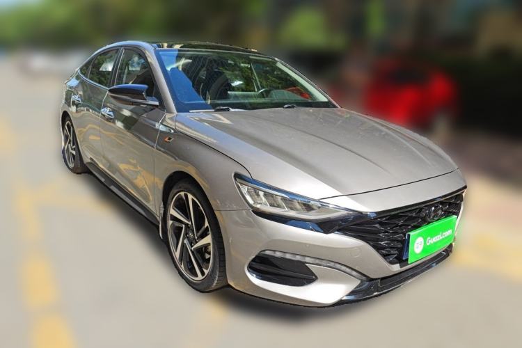 Used Hyundai Lafesta 2019 280TGDi Smart Edition China VI Standard Front Right 45 Deg