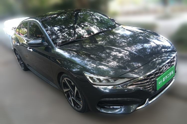 Used Hyundai Lafesta 2019 280TGDi Smart Speed Version China VI Standard Front Right 45 Deg