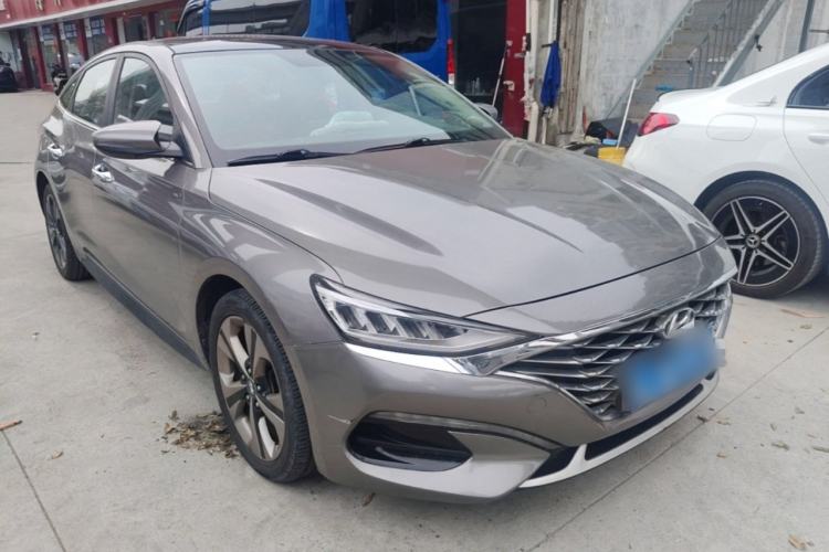 Used Hyundai Lafesta 2019 280TGDi Sport Edition China V Standard Front Right 45 Deg