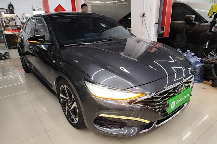 Used Hyundai Lafesta 2019 280TGDi Prestige Edition China VI Standard Front Right 45 Deg