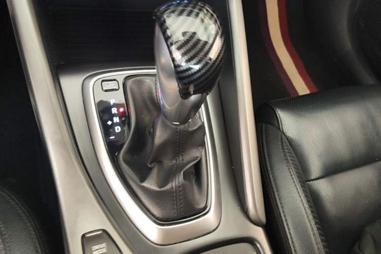Used Hyundai Lafesta 2019 280TGDi Smart Speed Version China V Standard Gear Lever