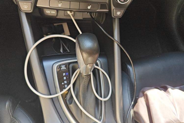 Used Hyundai Lafesta 2019 280TGDi Smart Edition China VI Standard Gear Lever
