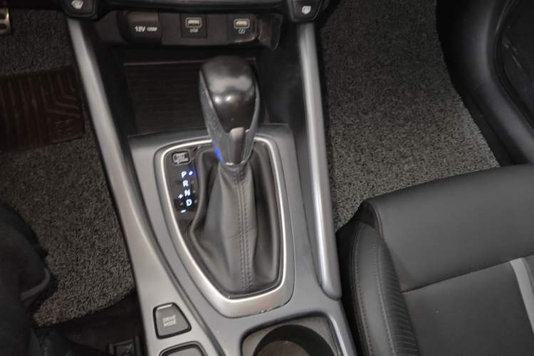 Used Hyundai Lafesta 2019 280TGDi Sport Edition China VI Gear Lever