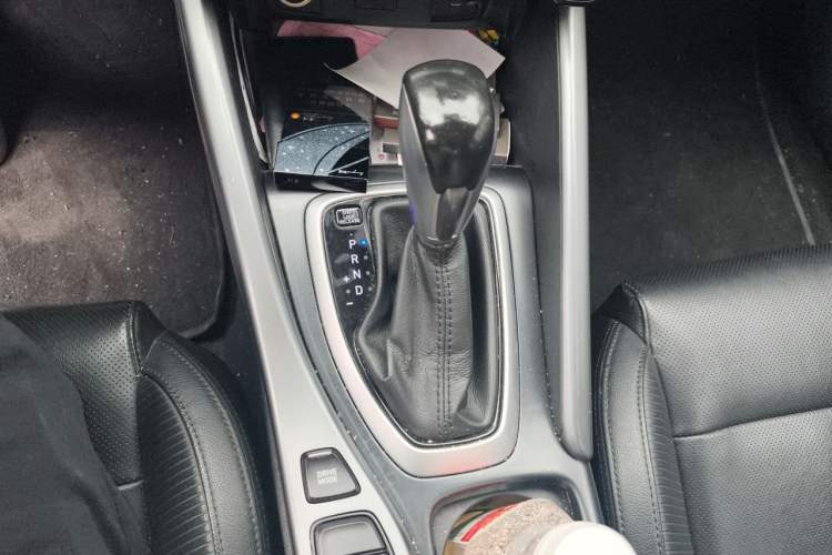 Used Hyundai Lafesta 2019 280TGDi Smart Speed Version China VI Standard Gear Lever