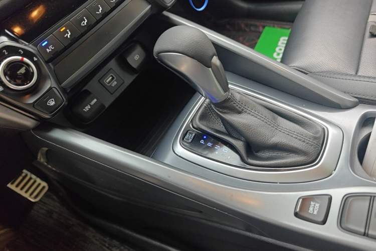 Used Hyundai Lafesta 2019 280TGDi Sport Edition China VI Gear Lever