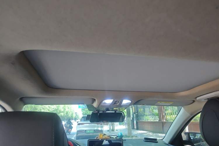 Used Hyundai Lafesta 2019 280TGDi Smart Speed Version China VI Standard Headliner