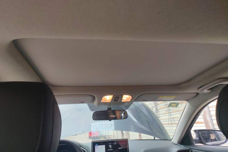 Used Hyundai Lafesta 2019 280TGDi Smart Speed Version China VI Standard Headliner