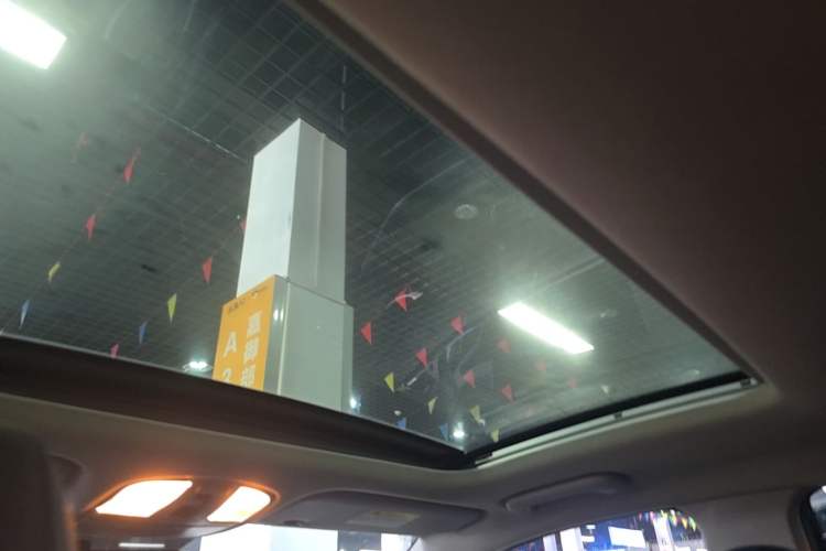Used Hyundai Lafesta 2019 280TGDi Smart Speed Version China VI Standard Headliner