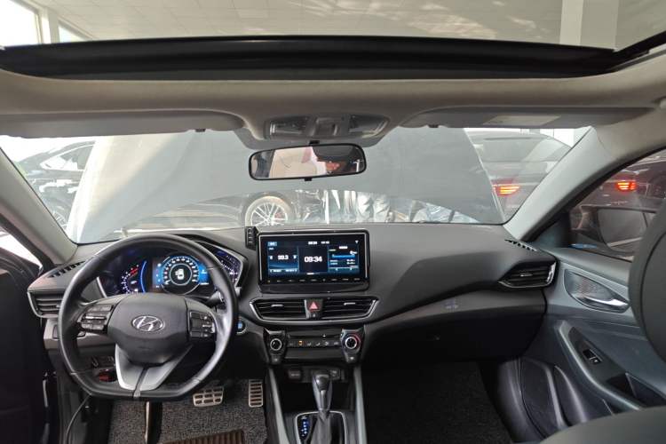 Used Hyundai Lafesta 2019 280TGDi Sport Edition China VI Headliner