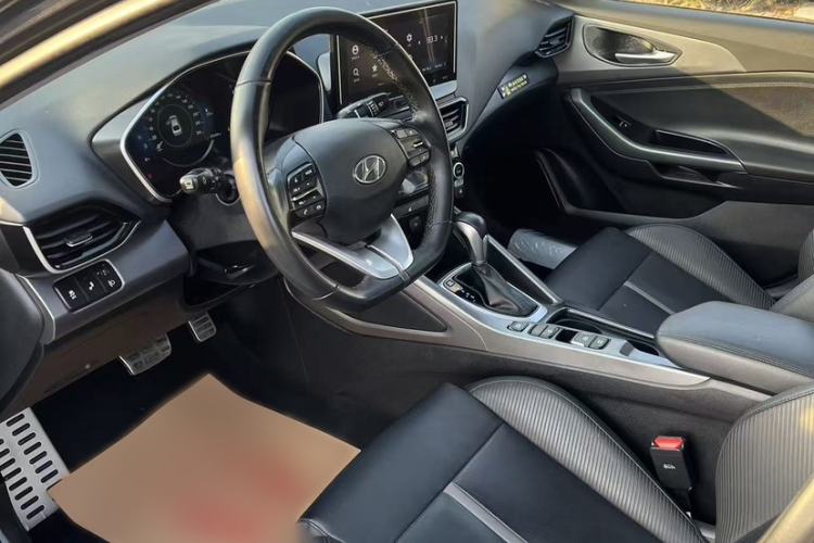 Used Hyundai Lafesta 2019 280TGDi Smart Speed Version China VI Standard Interior 1