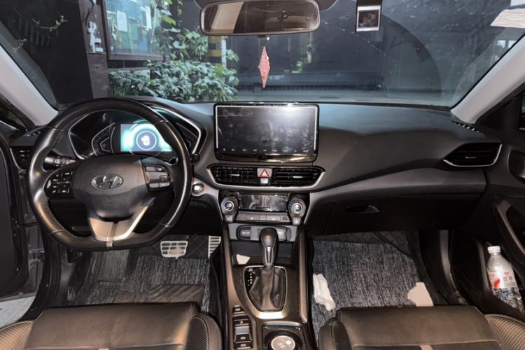 Used Hyundai Lafesta 2019 280TGDi Smart Speed Version China VI Standard Interior 1