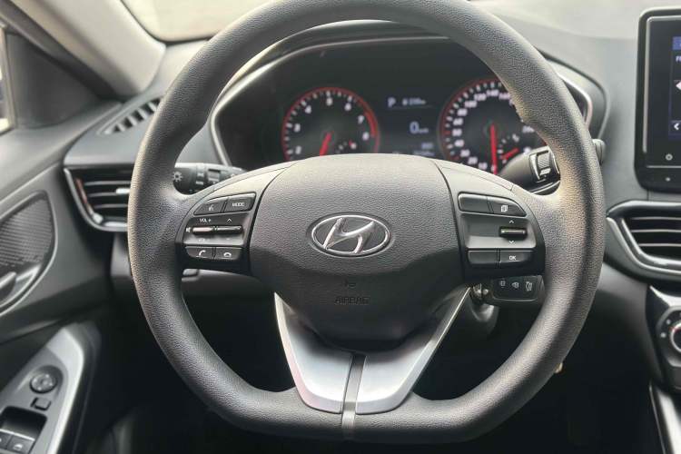 Used Hyundai Lafesta 2019 240TGDi Comfort Edition China V Standard Interior 2