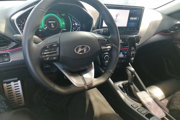 Used Hyundai Lafesta 2019 280TGDi Smart Speed Version China VI Standard Interior 2