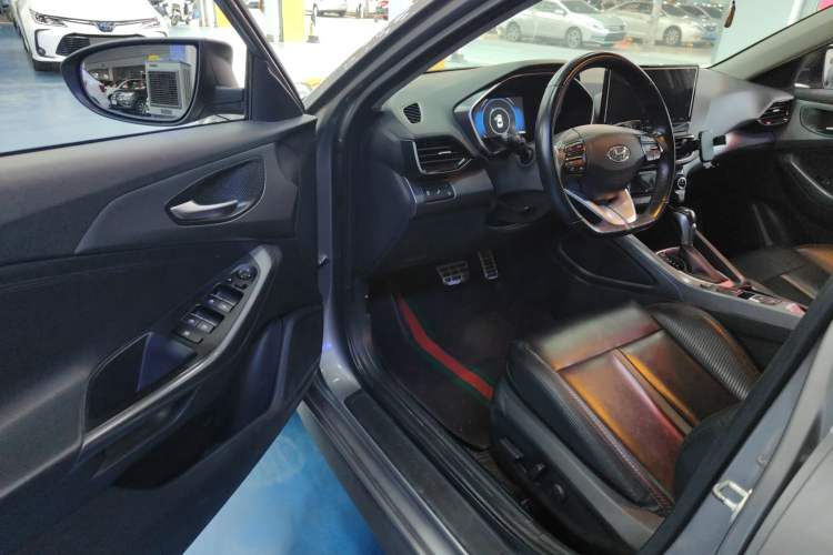 Used Hyundai Lafesta 2019 280TGDi Smart Speed Version China VI Standard Interior 2