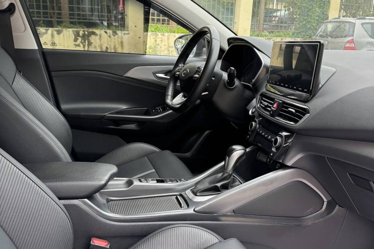 Used Hyundai Lafesta 2019 280TGDi Sport Edition China VI Interior 2