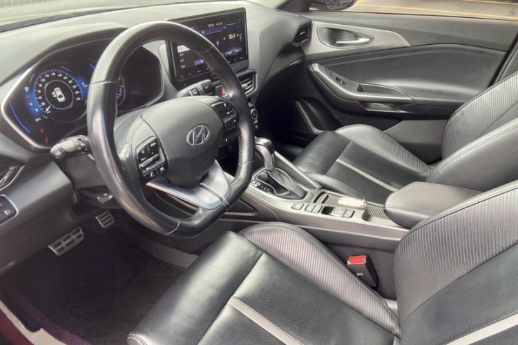 Used Hyundai Lafesta 2019 280TGDi Smart Speed Version China V Standard Interior 3