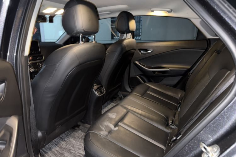 Used Hyundai Lafesta 2019 280TGDi Smart Speed Version China VI Standard Interior 3