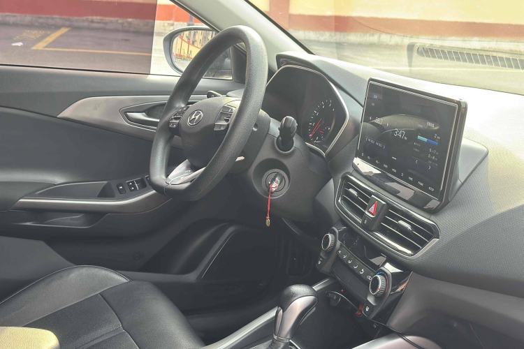 Used Hyundai Lafesta 2019 240TGDi Comfort Edition China V Standard Interior 6