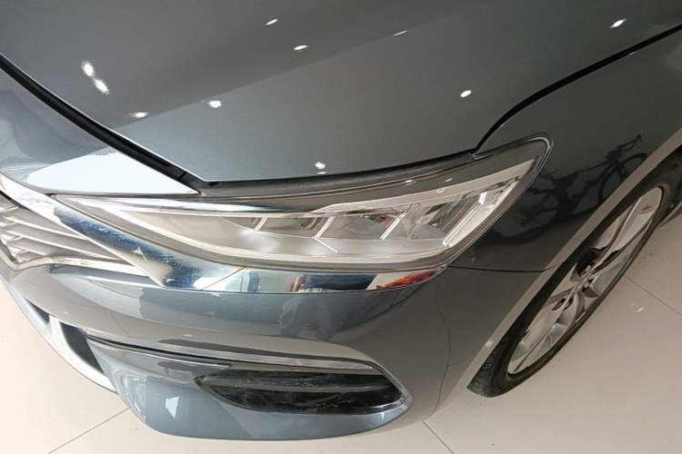 Used Hyundai Lafesta 2019 280TGDi Smart Speed Version China VI Standard Left Front Headlight
