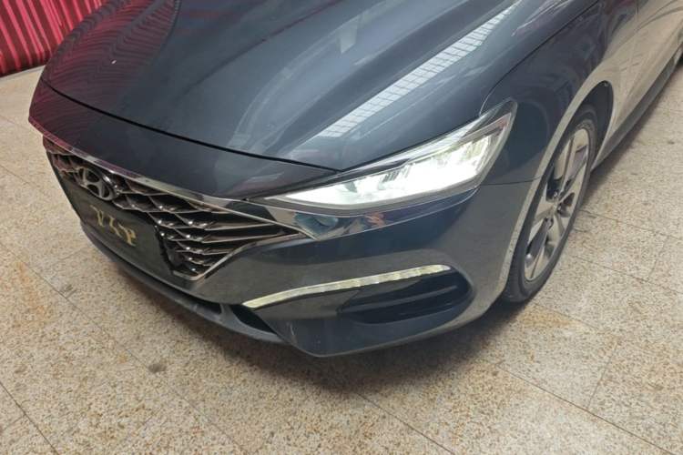 Used Hyundai Lafesta 2019 280TGDi Sport Edition China VI Left Front Headlight