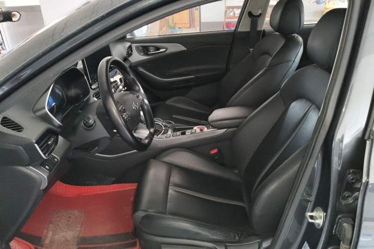 Used Hyundai Lafesta 2019 280TGDi Sport Edition China VI Left Front Seat