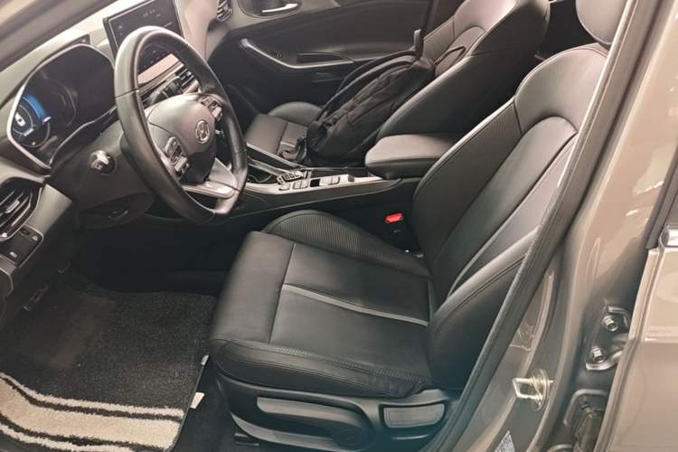 Used Hyundai Lafesta 2019 280TGDi Sport Edition China VI Left Front Seat