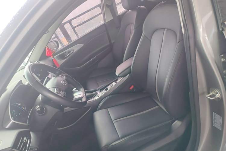 Used Hyundai Lafesta 2019 280TGDi Smart Speed Version China VI Standard Left Front Seat