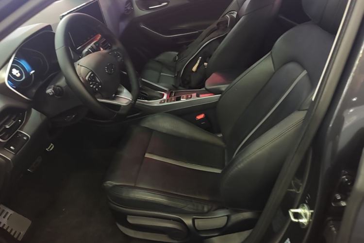 Used Hyundai Lafesta 2019 280TGDi Sport Edition China VI Left Front Seat