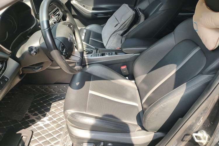 Used Hyundai Lafesta 2019 280TGDi Smart Speed Version China VI Standard Left Front Seat