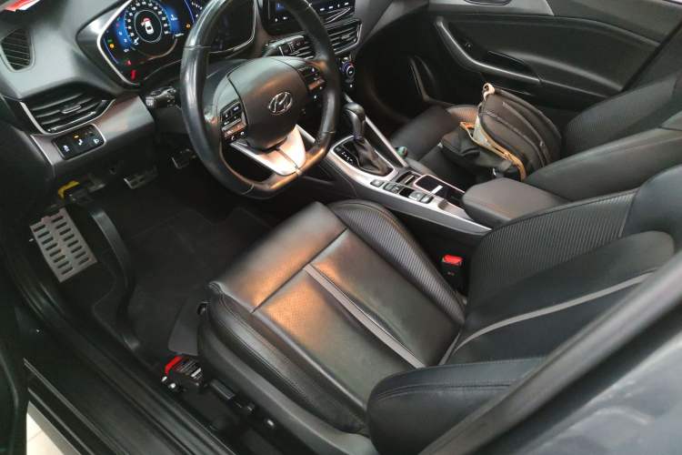 Used Hyundai Lafesta 2019 280TGDi Smart Speed Version China VI Standard Left Front Seat