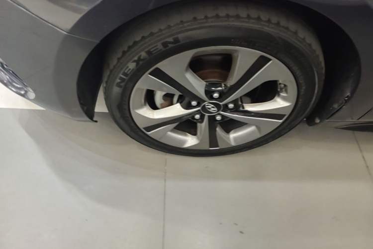 Used Hyundai Lafesta 2019 280TGDi Sport Edition China VI Left Front Wheel Hub