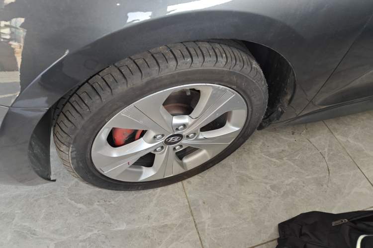 Used Hyundai Lafesta 2019 280TGDi Sport Edition China VI Left Front Wheel Hub
