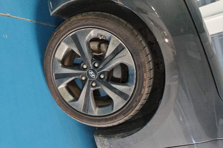 Used Hyundai Lafesta 2019 280TGDi Sport Edition China VI Left Front Wheel Hub