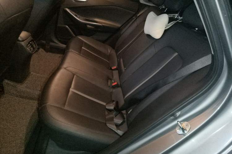 Used Hyundai Lafesta 2019 280TGDi Smart Speed Version China VI Standard Left Rear Seat