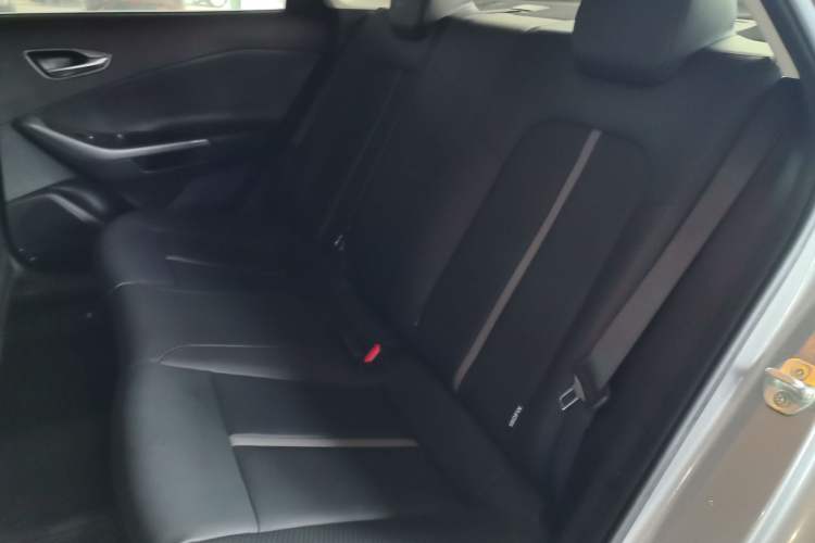 Used Hyundai Lafesta 2019 280TGDi Sport Edition China VI Left Rear Seat