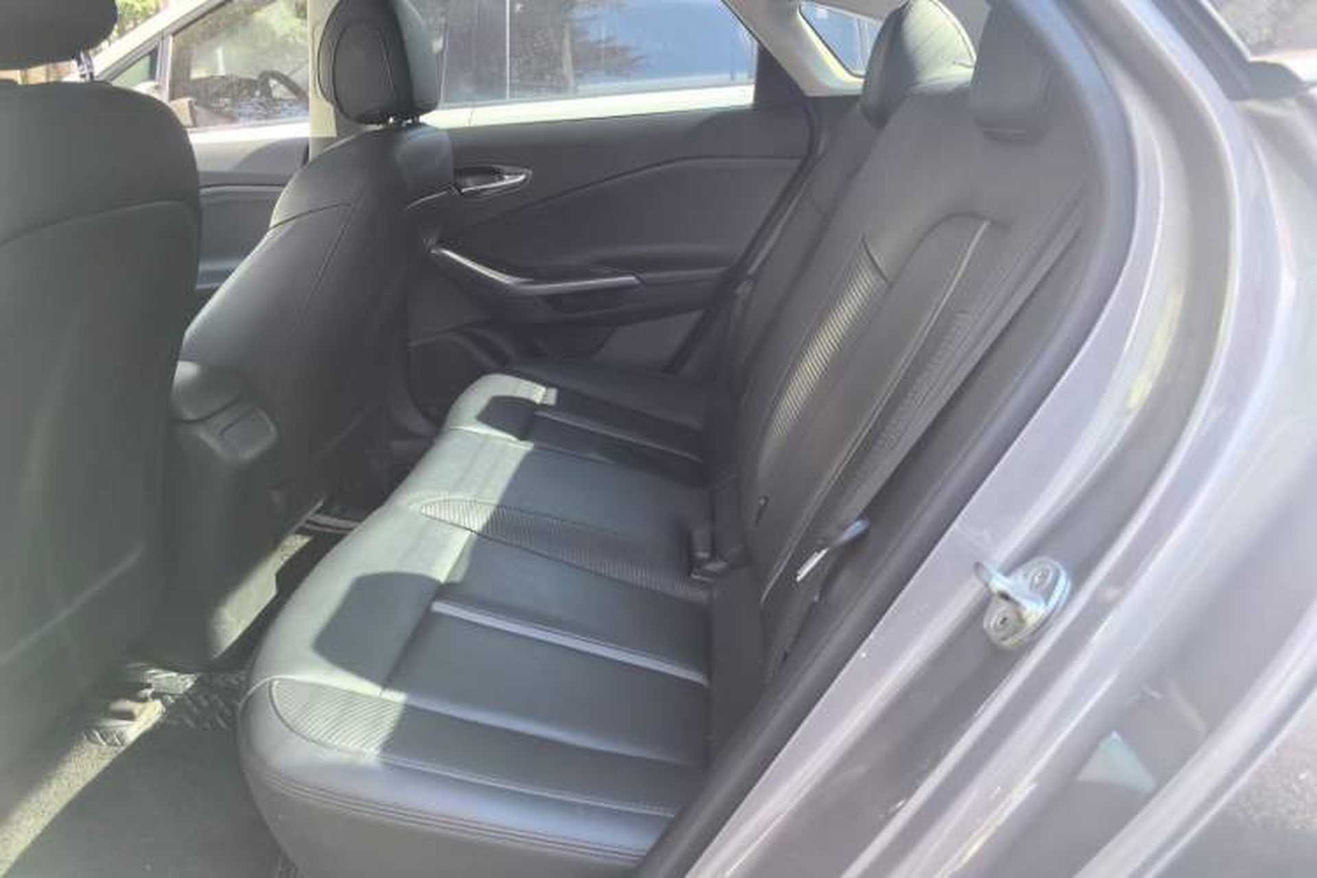 Used Hyundai Lafesta 2019 280TGDi Sport Edition China VI Left Rear Seat