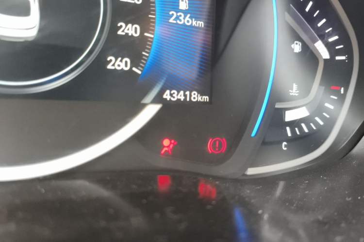 Used Hyundai Lafesta 2019 280TGDi Smart Edition China VI Standard Odometer Close Up