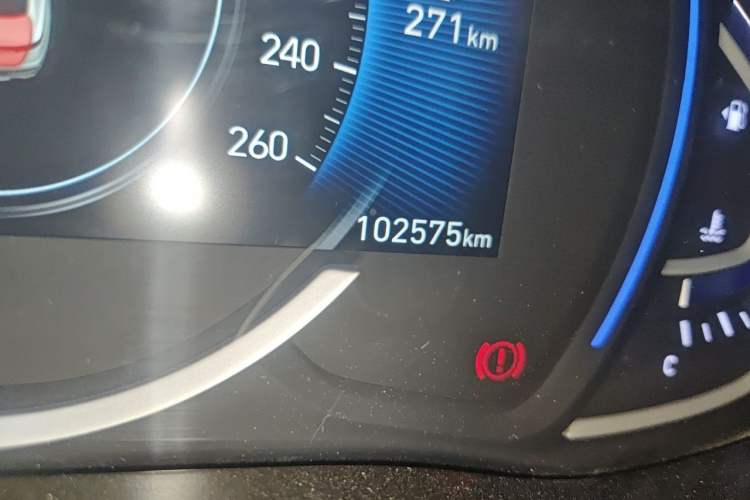 Used Hyundai Lafesta 2019 280TGDi Smart Speed Version China VI Standard Odometer Close Up