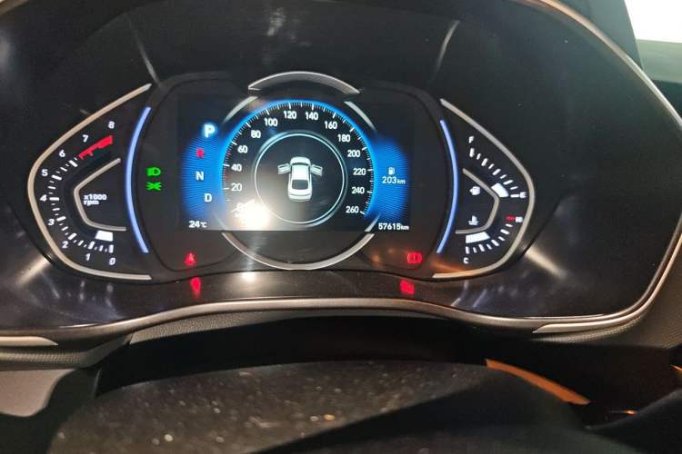 Used Hyundai Lafesta 2019 280TGDi Sport Edition China VI Odometer Close Up