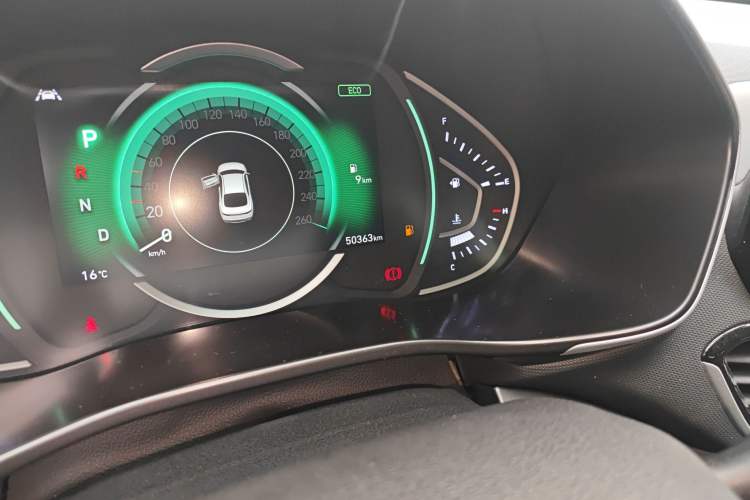Used Hyundai Lafesta 2019 280TGDi Smart Edition China VI Standard Odometer Close Up
