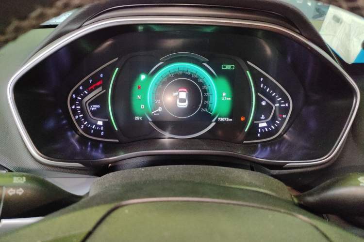 Used Hyundai Lafesta 2019 280TGDi Smart Edition China VI Standard Odometer Close Up