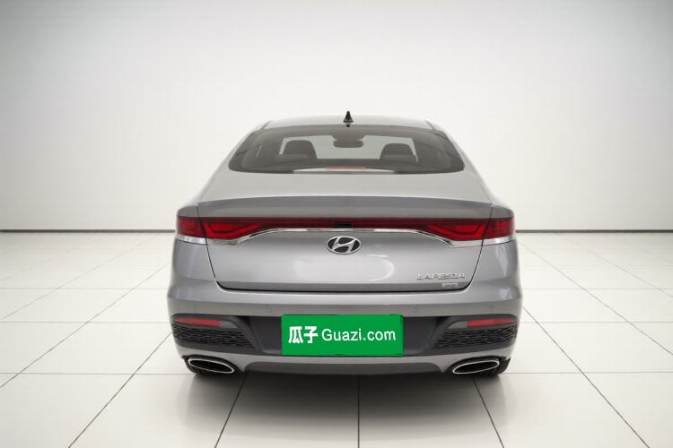 Used Hyundai Lafesta 2019 280TGDi Sport Edition China VI Rear