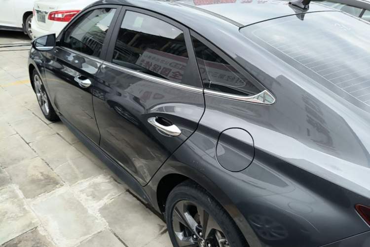 Used Hyundai Lafesta 2019 280TGDi Sport Edition China VI Rear Left 45 Deg