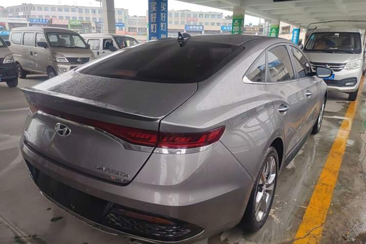 Used Hyundai Lafesta 2019 280TGDi Smart Speed Version China VI Standard Rear Right 45 Deg