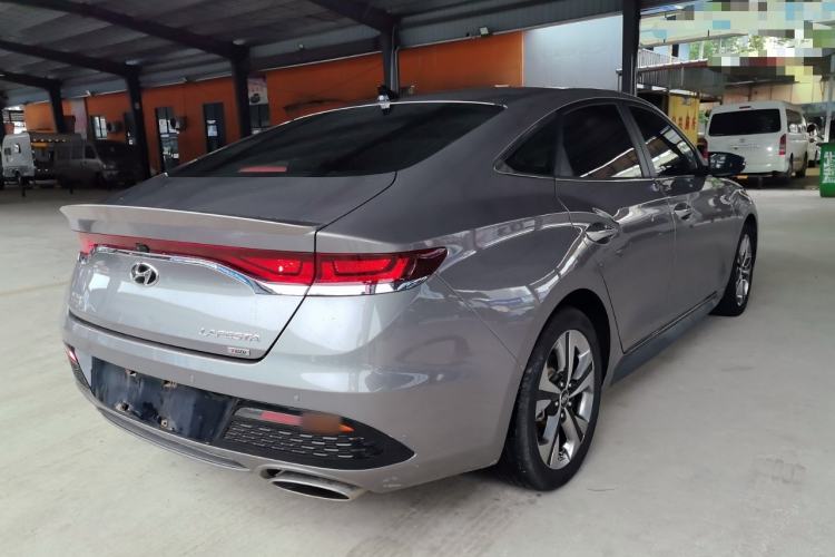 Used Hyundai Lafesta 2019 280TGDi Sport Edition China VI Rear Right 45 Deg