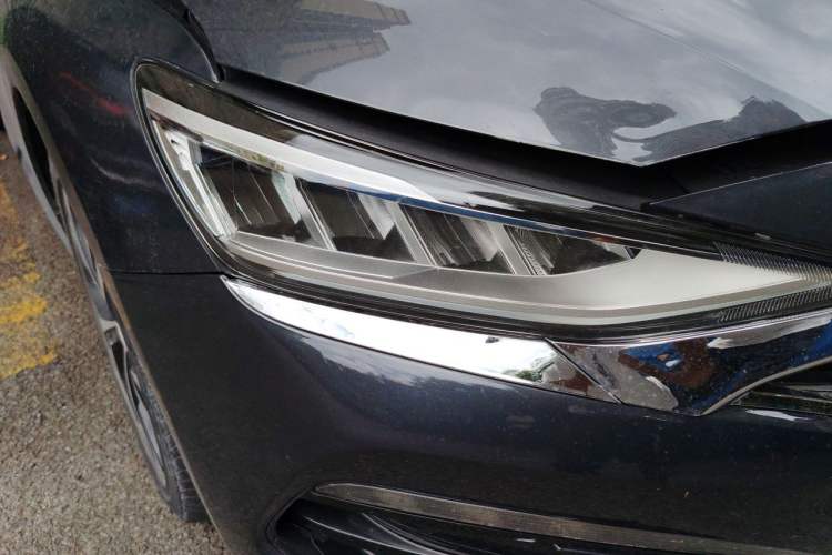 Used Hyundai Lafesta 2019 280TGDi Smart Speed Version China V Standard Right Front Headlight