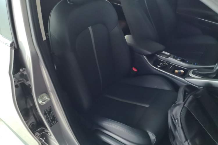Used Hyundai Lafesta 2019 280TGDi Sport Edition China VI Right Front Seat