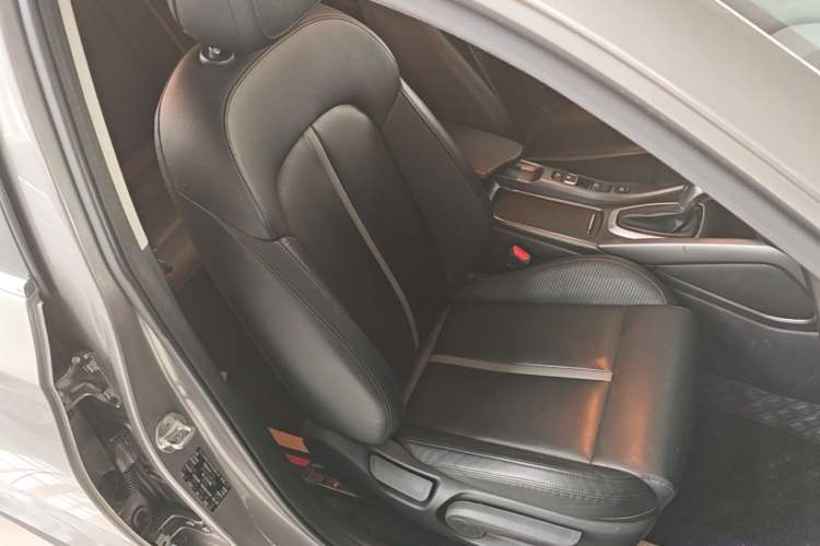 Used Hyundai Lafesta 2019 280TGDi Sport Edition China V Standard Right Front Seat